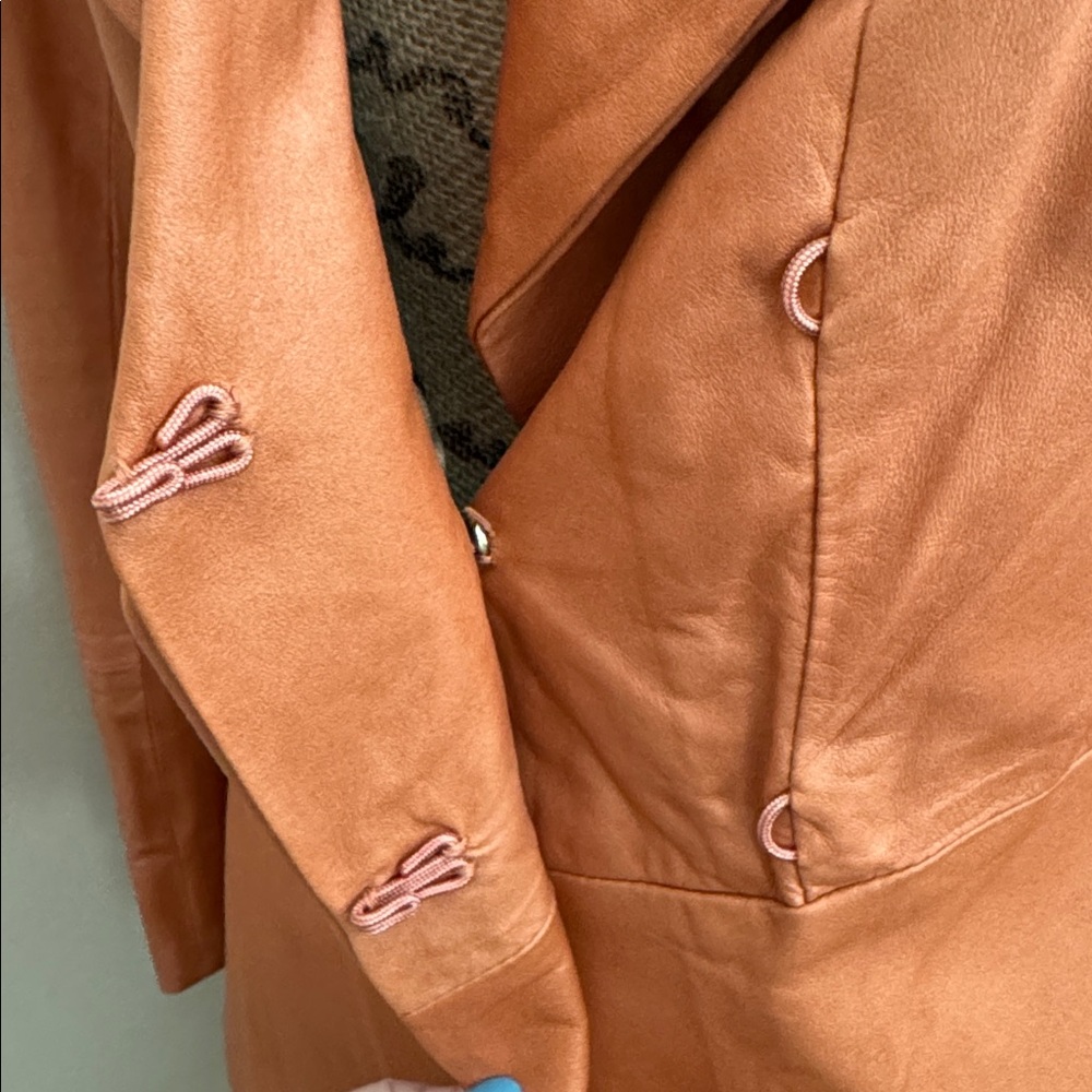 Elie Tahari Terracotta Belted Blazer - Picture 7 of 10